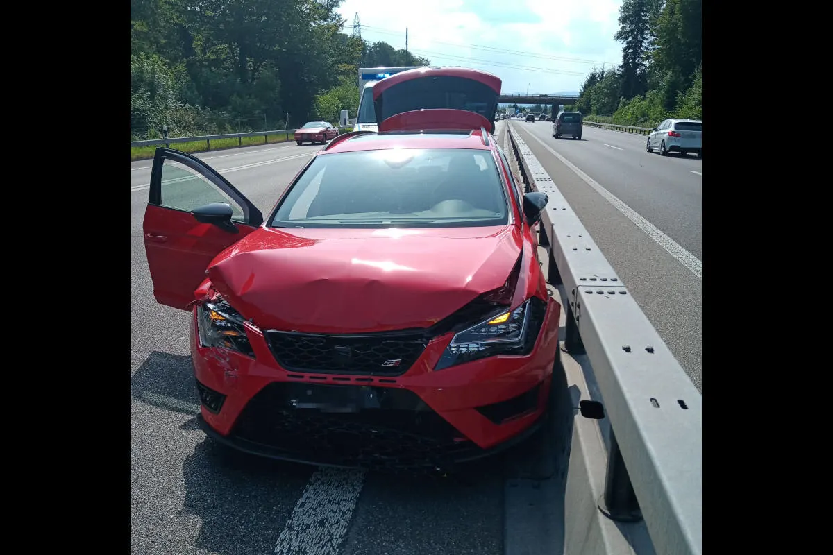 A1 Lenzburg AG - 37-jähriger nach Unfall verletzt