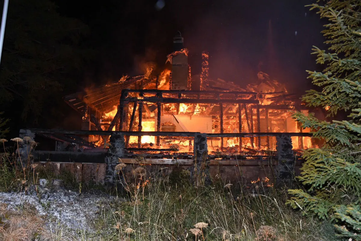 Amden SG - Ferienhaus komplett abgebrannt