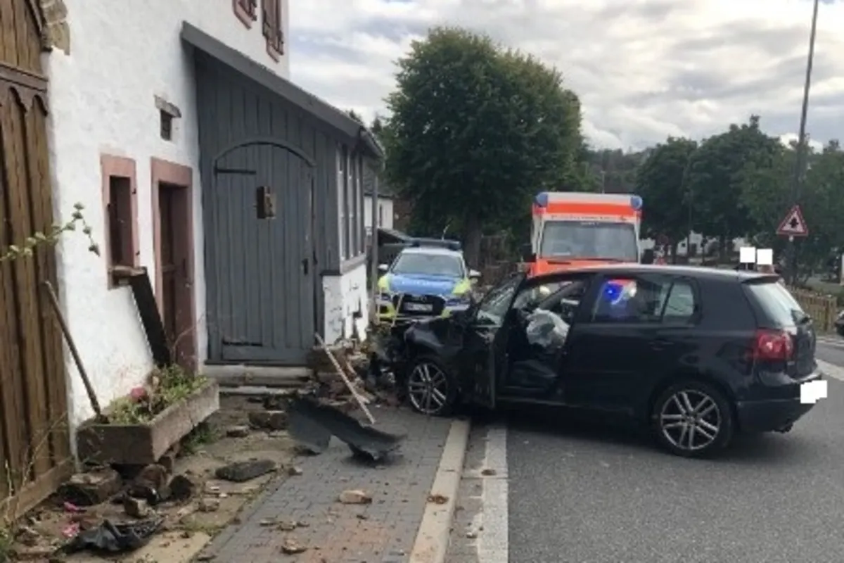 Dreis-Brück RP - Mit über 2 Promille verunfallt 