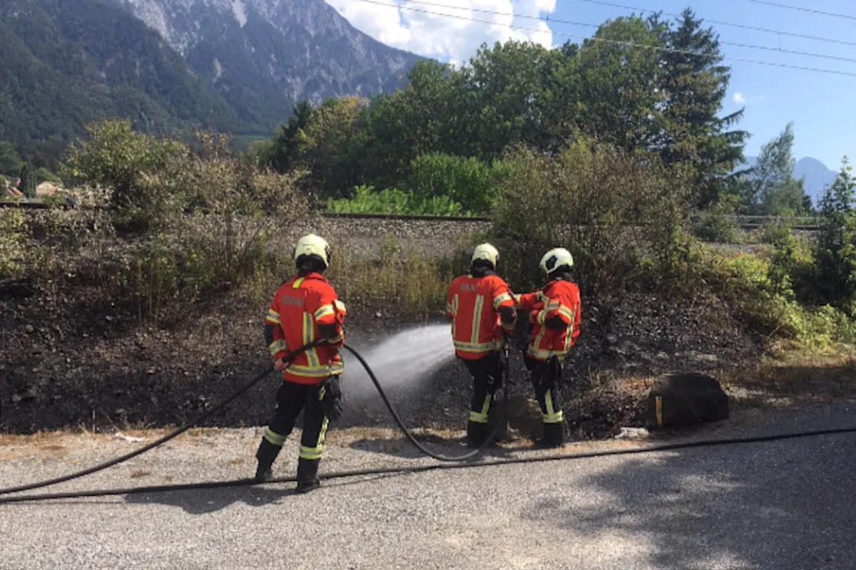 Schaan FL - Wiese in Brand geraten