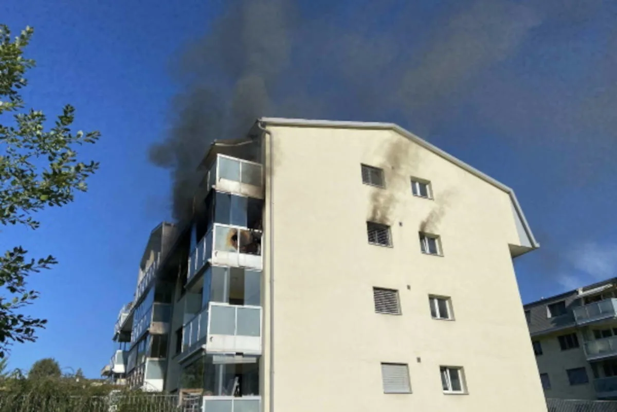 Châtel-St-Denis FR – Brand einem Mehrfamilienhaus