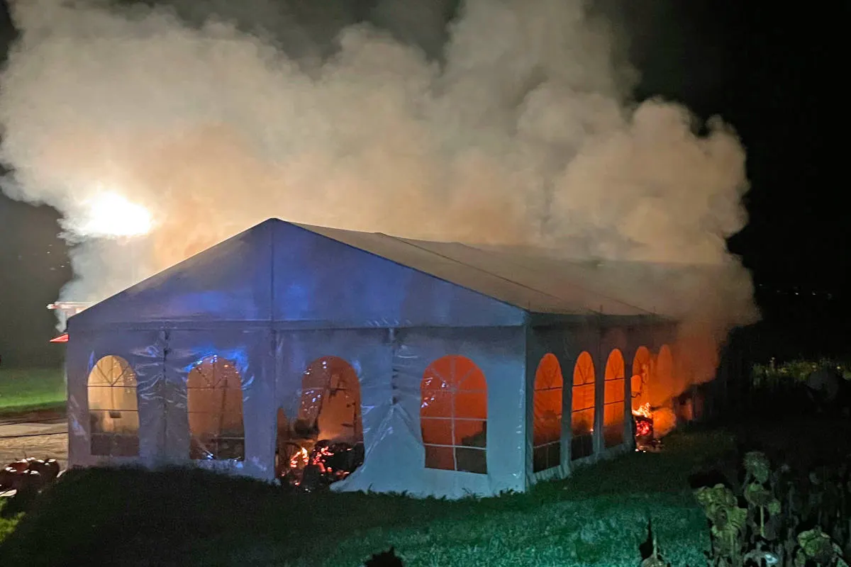 Knutwil LU - Brand von Kürbisverkaufszelt –  Täter ermittelt