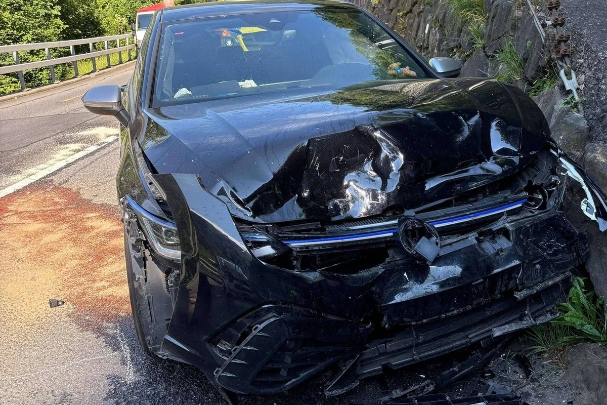 Giswil OW - Sechs Verletzte bei Verkehrsunfall