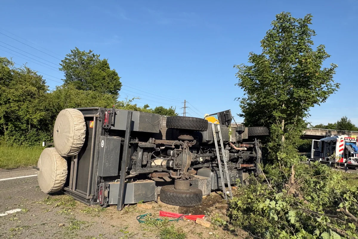 A23 Müllheim TG – Wohnmobil kollidiert mit Sattelschlepper