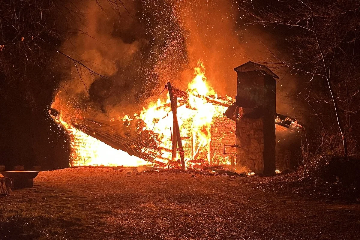 Wahlen bei Laufen BL - Vollbrand zerstört Forsthaus