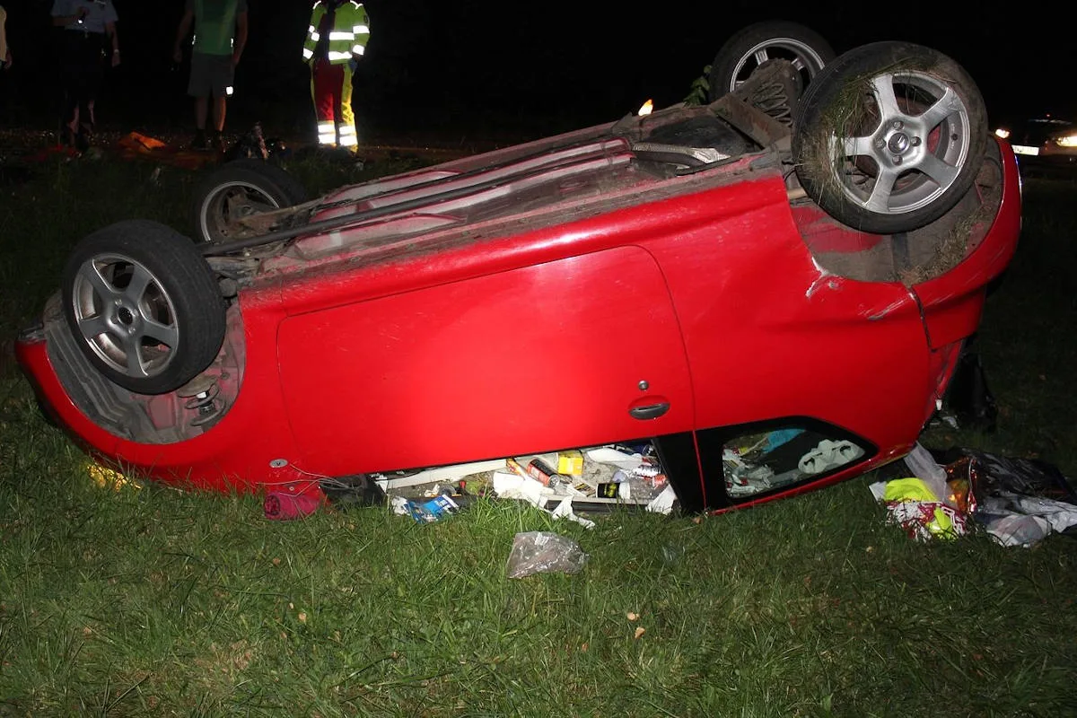 Wenden – 18-Jährige bei Alleinunfall verletzt