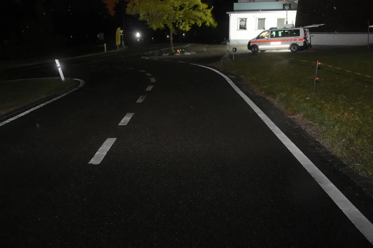 Niederbüren SG - Rollerfahrer schwer verletzt