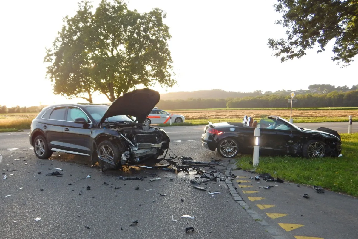 Frauenfeld TG - Heftige Kollision zwischen zwei Audi's