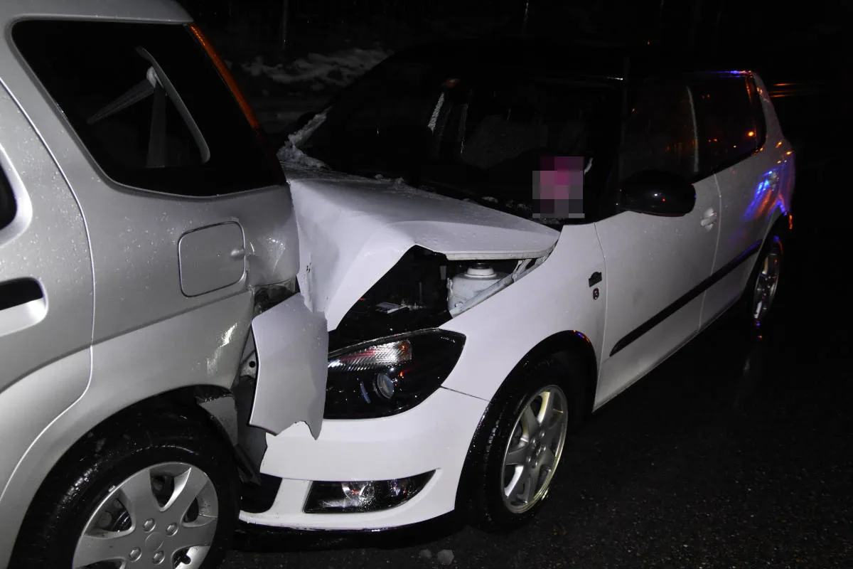 Lichtensteig SG – Verkehrsunfall mit mehreren Autos