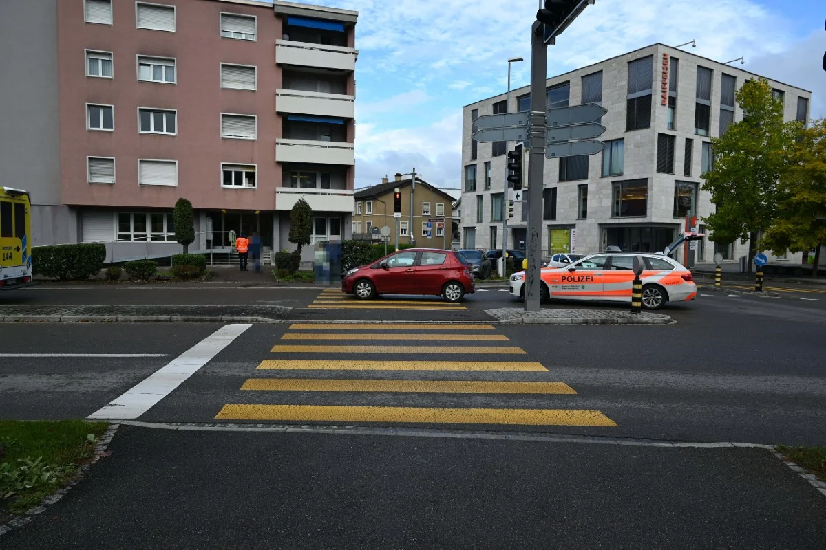 Niederuzwil SG - 85-Jährige von Auto erfasst und leicht verletzt