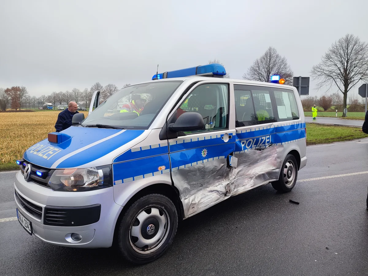 Bedburg-Hau – Verkehrsunfall mit fünf Verletzten