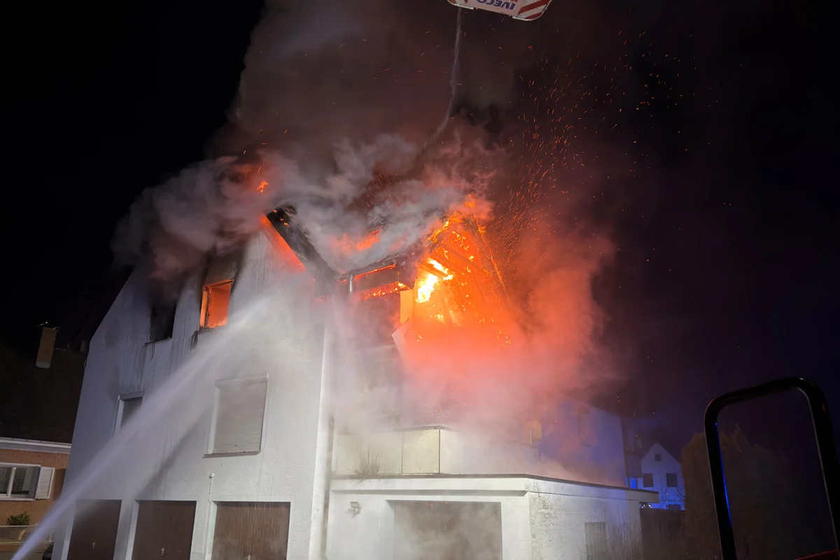 Stockach – Bewohner stirbt bei Wohnungsbrand in Mehrfamilienhaus