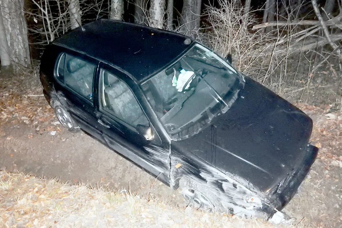 Frauenfeld TG - Alkoholisierte Autofahrerin baut Unfall