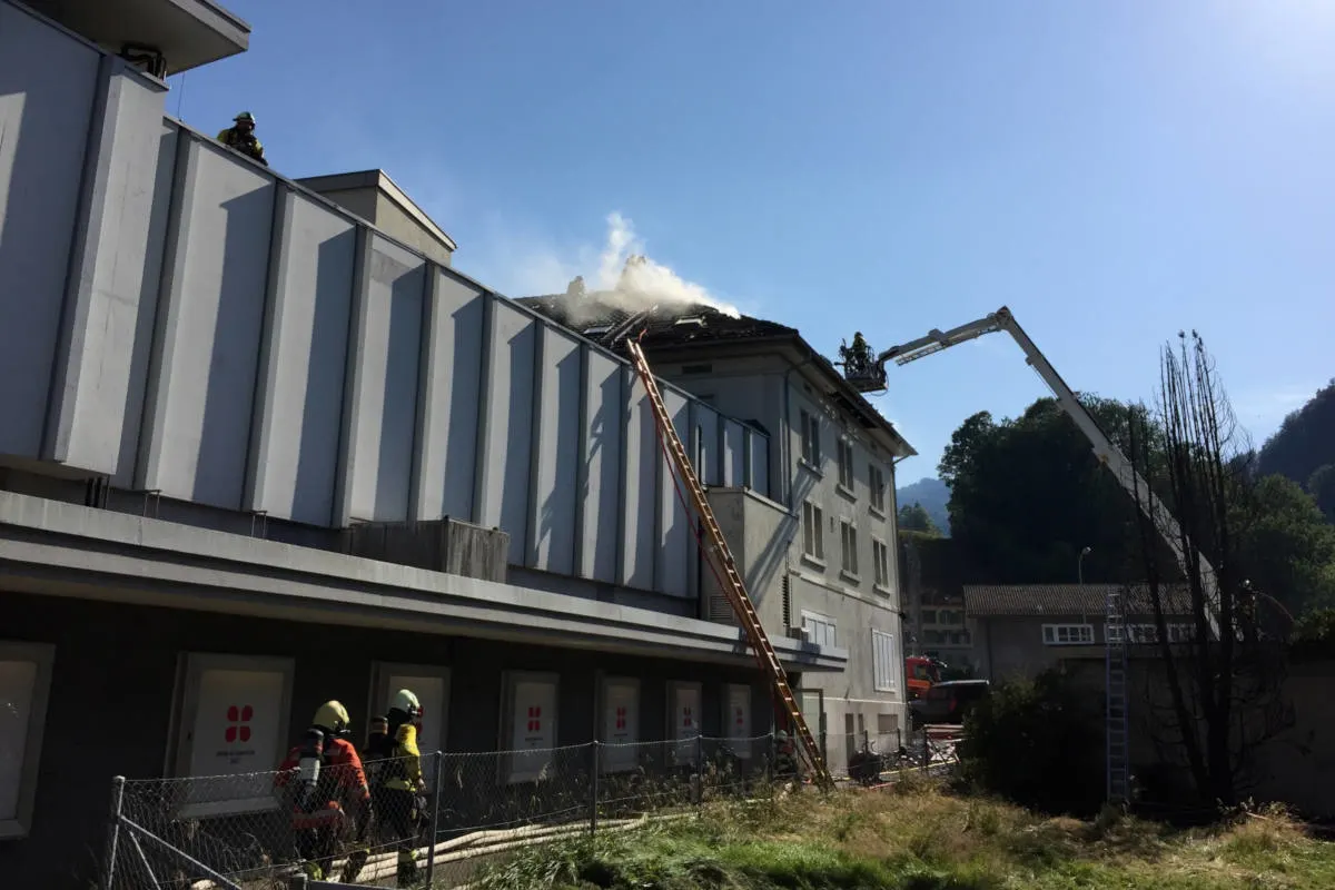 Wattwil SG - Brand des Manor-Gebäudes