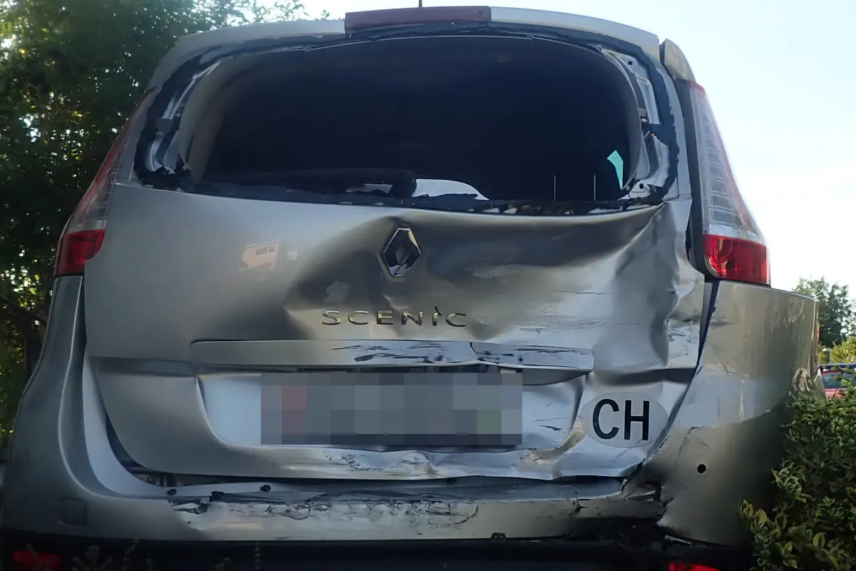 Festnahme in Amriswil TG – Unfall verursacht, Auto gestohlen – Täter verhaftet