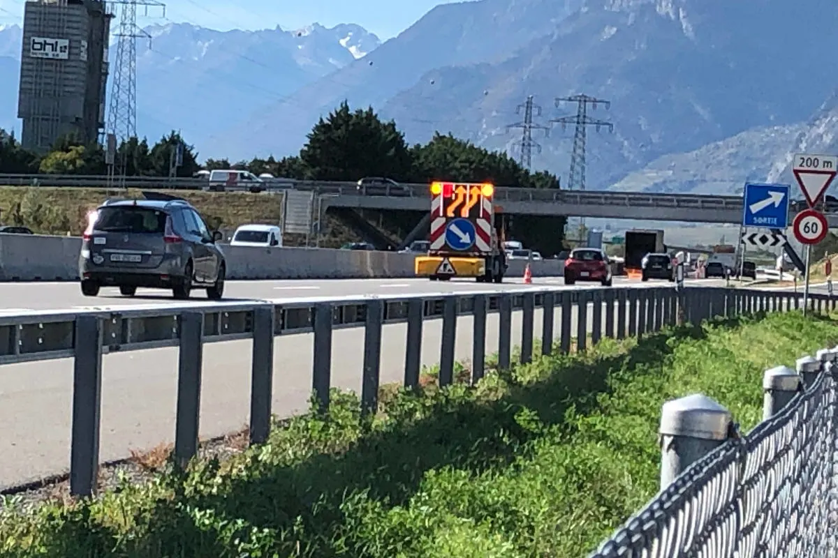 Hinweis Kanton VS - Neue Signalisation bei Arbeiten auf der Autobahn A9