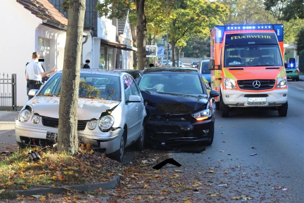 Bad Oeynhausen – Auffahrunfall auf der Eidinghausener Straße fordert schwer verletzte Person