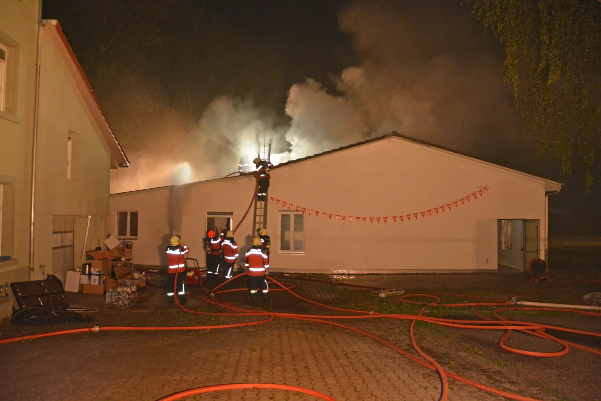 Bonau TG - Feuer in Mehrzweckgebäude