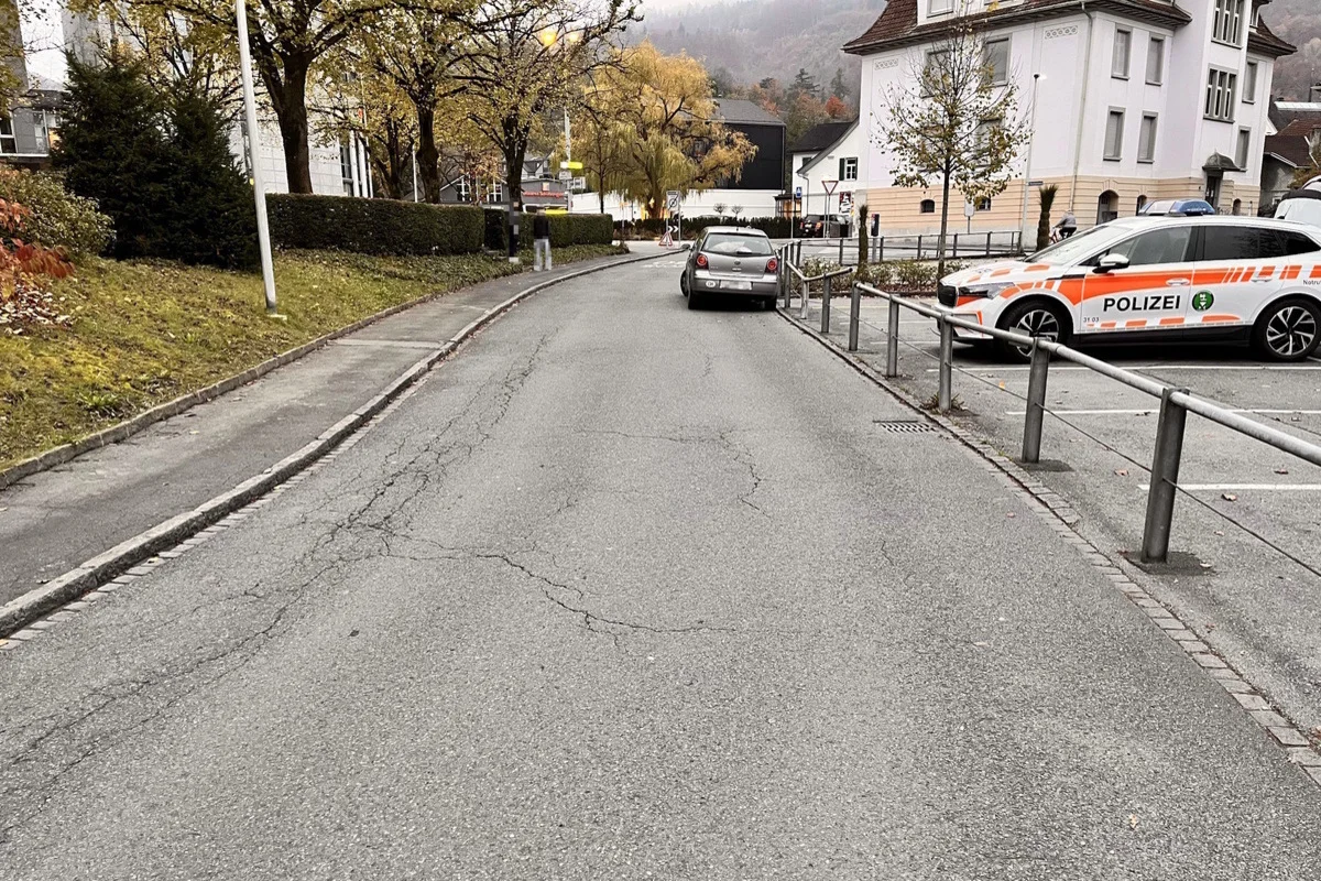 Buchs SG – Autofahrer verunfallt fahrunfähig und ohne Führerausweis
