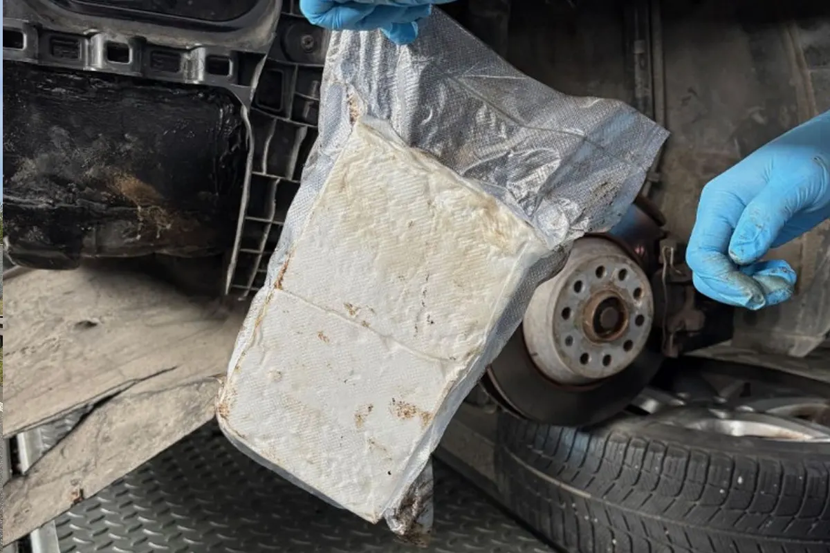 A1 Bremen HB – Zoll stellt 19 Kilo Amphetamin in Pkw sicher