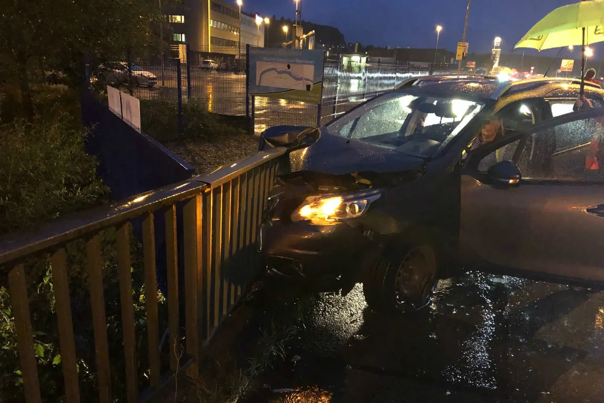 Unfälle Mellingen / Hirschthal AG -  Zu schnell bei Regen