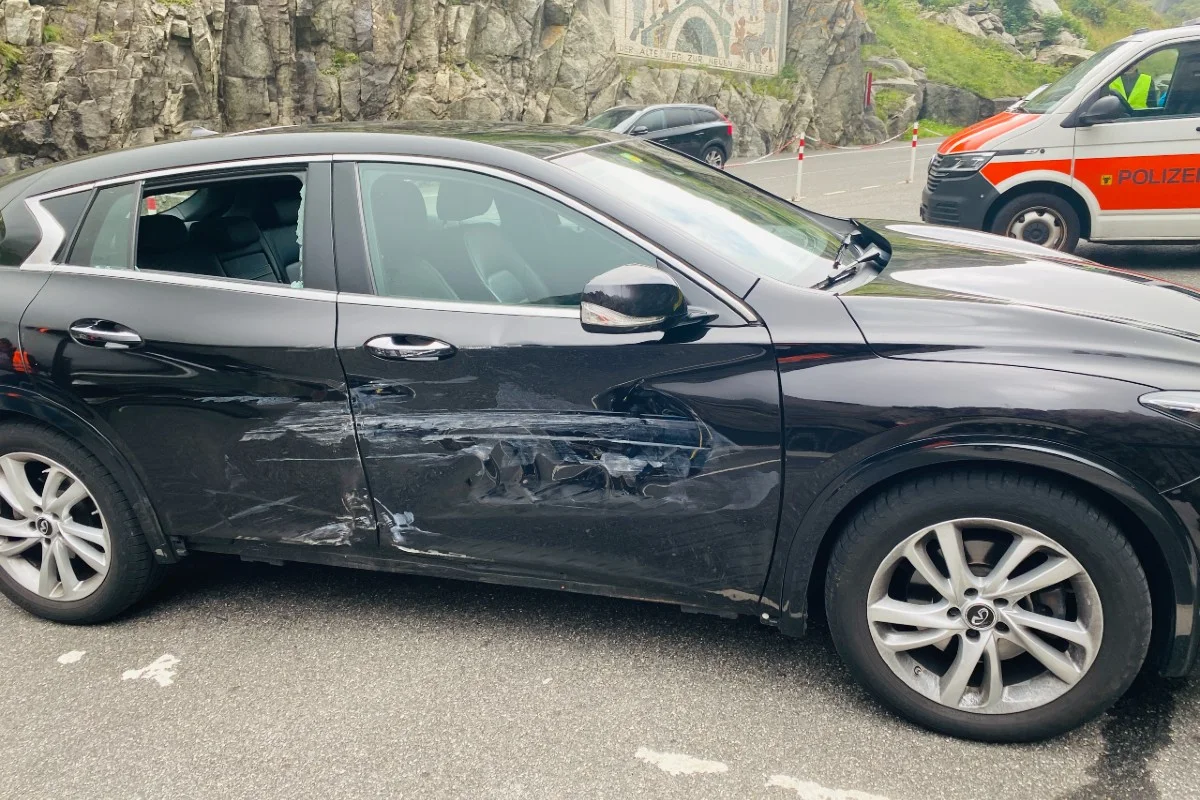 Andermatt UR - Verkehrsunfall vor der Teufelsbrücke