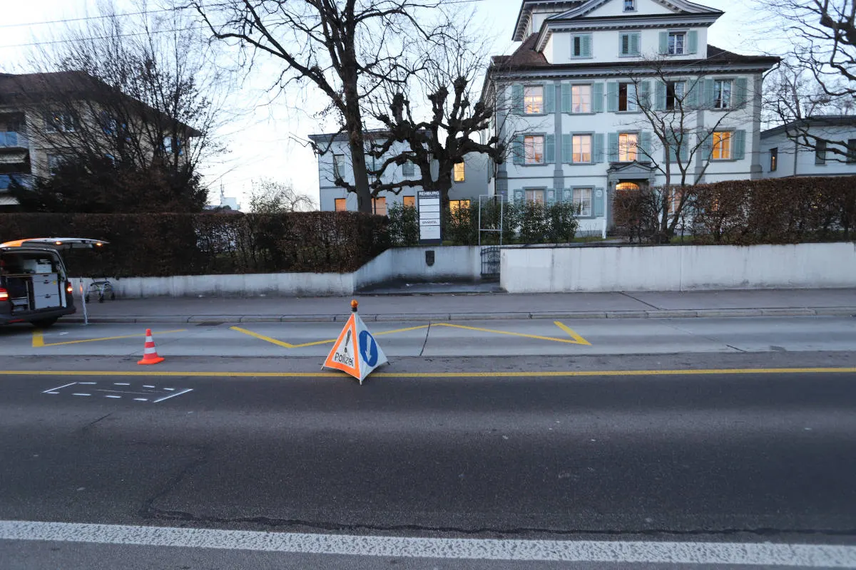Unfall in der Stadt St.Gallen – Verkehrsunfall zwischen Roller und Fussgängerin