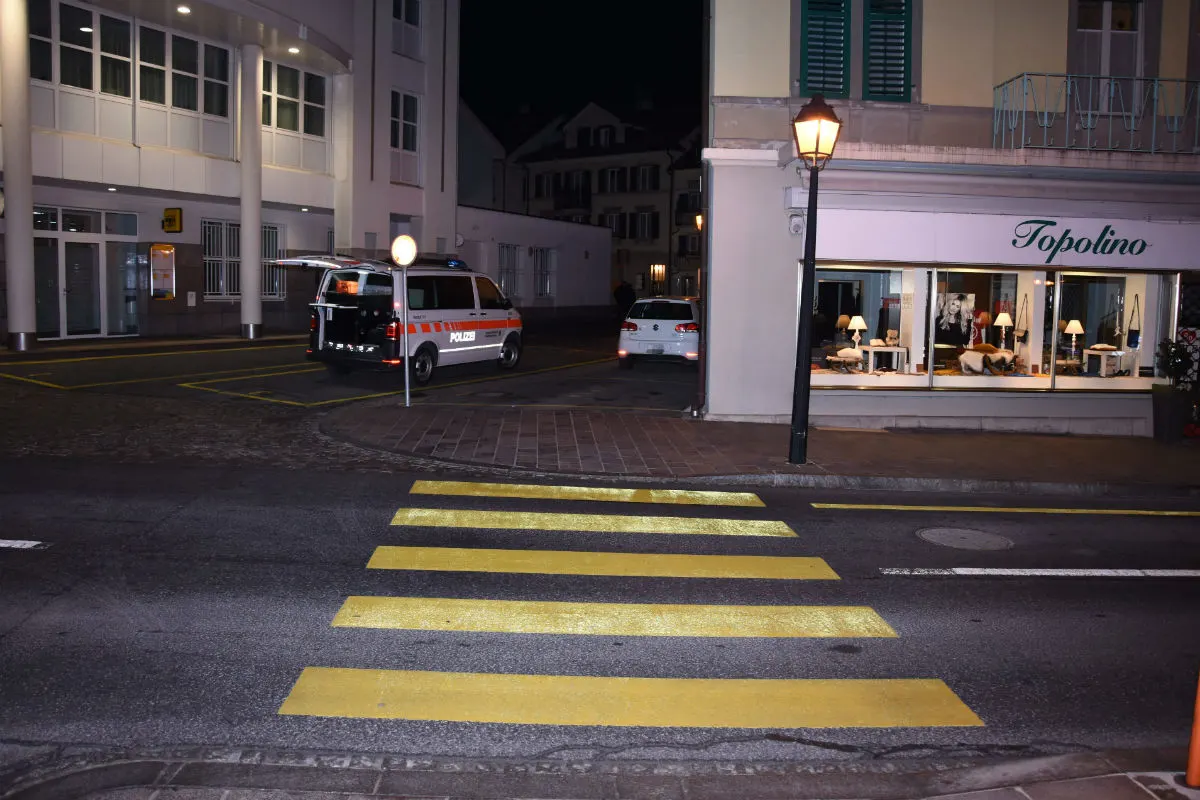 Bad Ragaz SG - Streifkollision auf Fussgängerstreifen - Frau verletzt