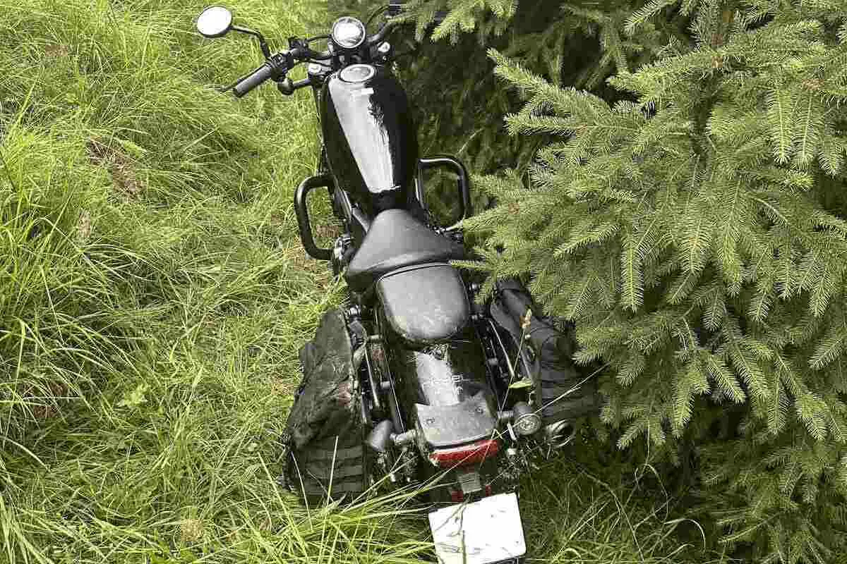 Unfall in Trogen AR - Motorradfahrer kommt von der Strasse ab