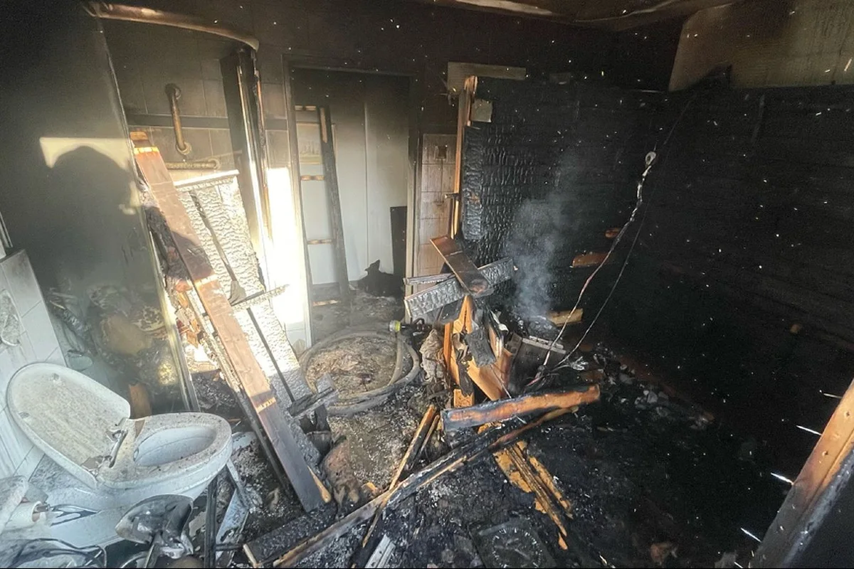 Pratteln BL - Brandausbruch erfordert Feuerwehreinsatz