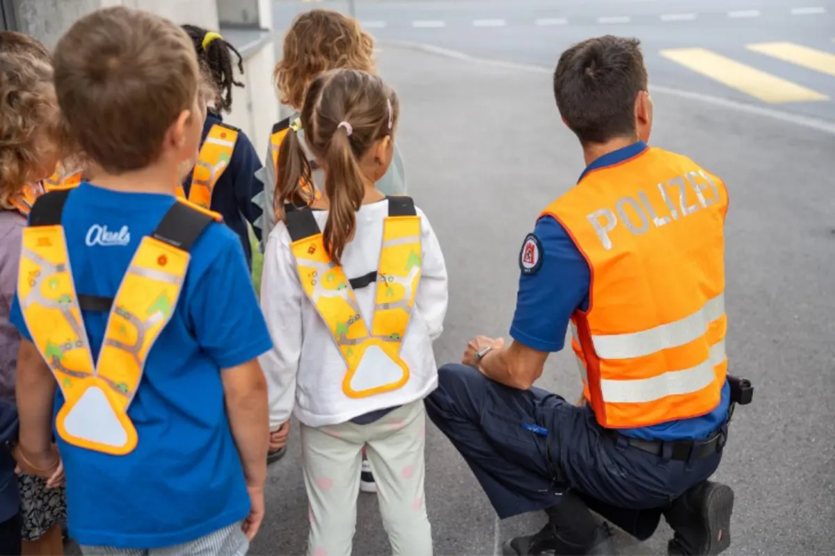 Schulbeginn am 11. August – Stadtpolizei ruft zur Rücksicht auf