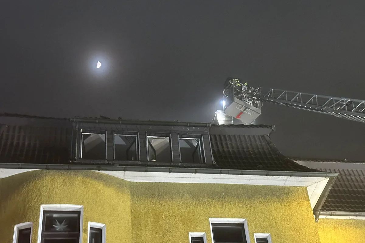 Wetter (Ruhr) – Abschluss Dachstuhlbrand in Wohngebäude