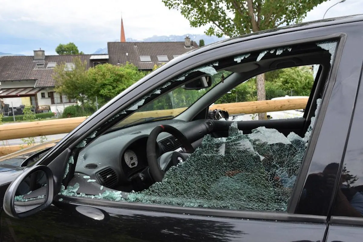 Schaan FL – Fahrzeug durch Unbekannten beschädigt