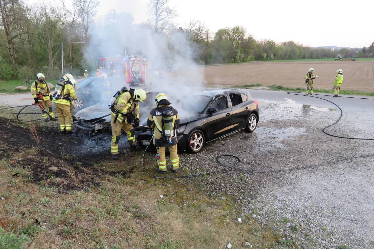 Brugg AG – Auto durch Brand zerstört
