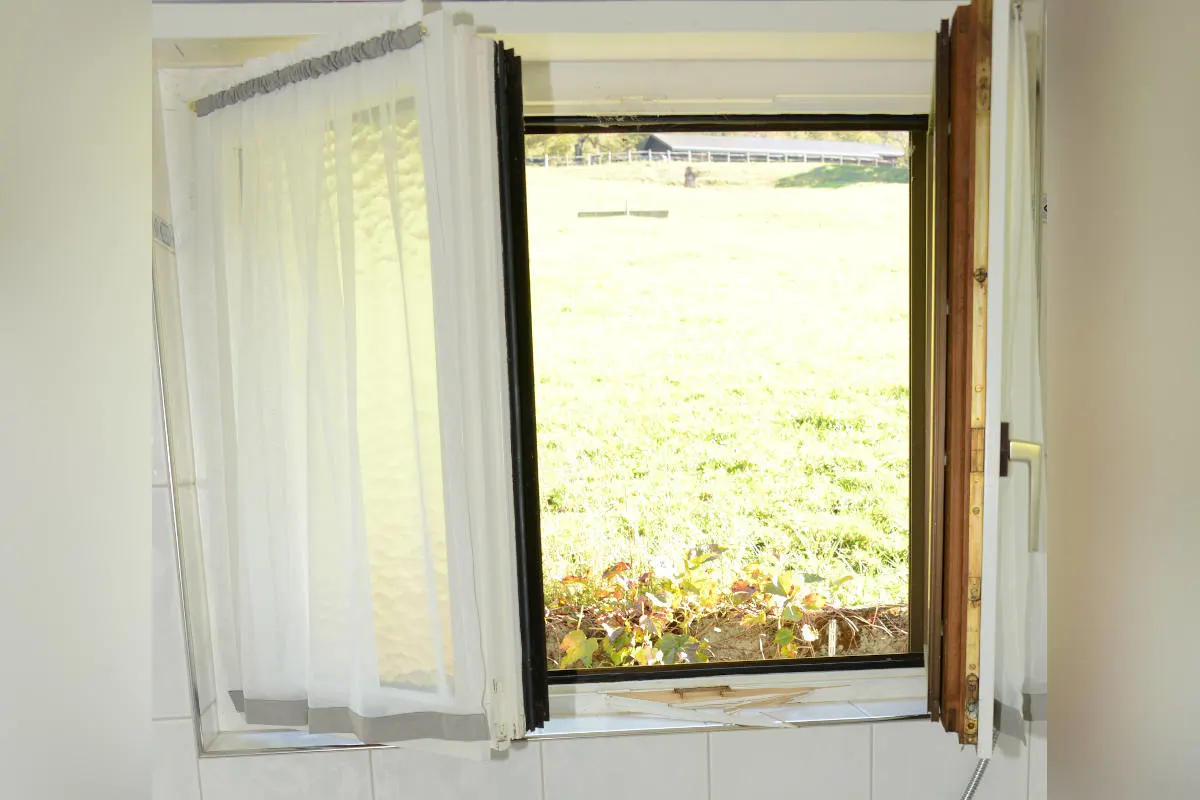 Balzers – Durch Fenster in Wohnhaus eingestiegen