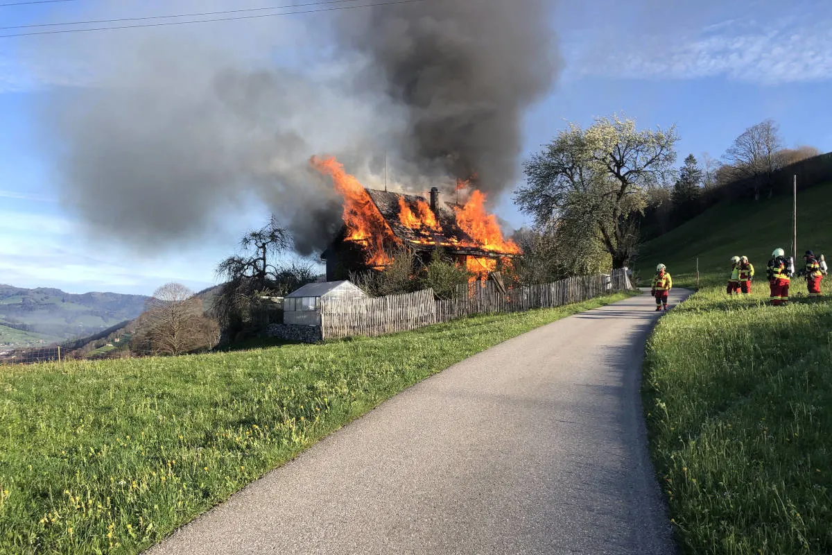 Neu St. Johann SG – Haus bei Brand total zerstört