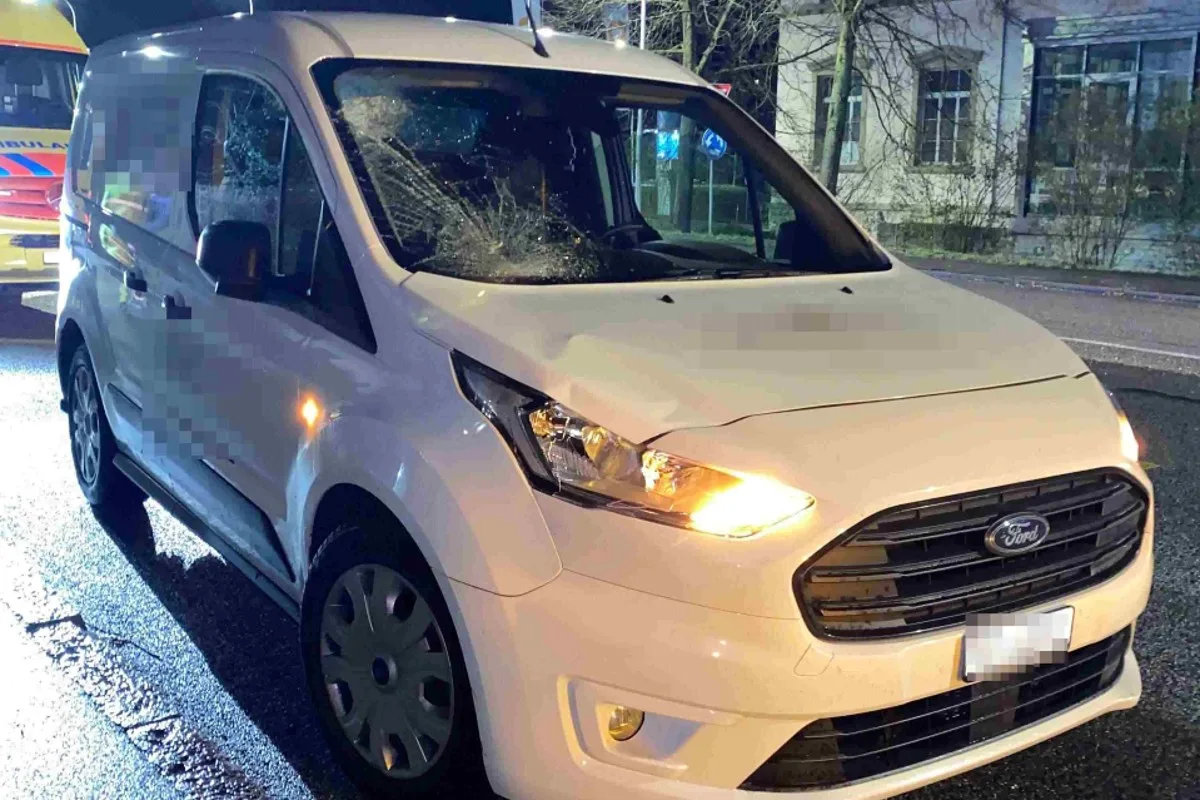 Balsthal SO - Fussgänger wird von Auto erfasst und dabei verletzt