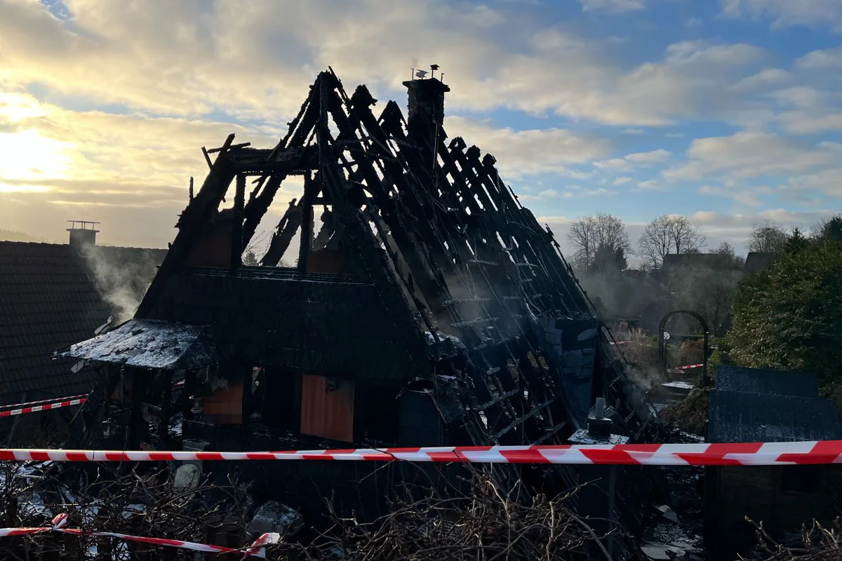 Hilchenbach – Nachbarin rettet Mann aus brennendem Ferienhaus