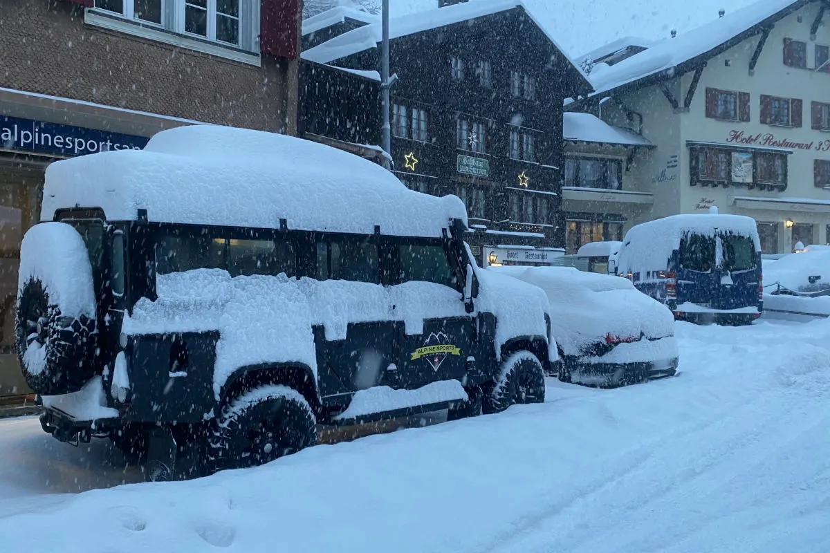 Starker und ergiebiger Schneefall ab Dienstagmittag bis in tiefe Lagen!