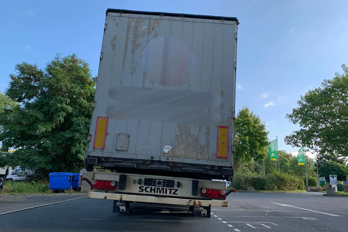A7 Niestetal – Polizisten stoppen gefährliche Fahrt von Sattelzug