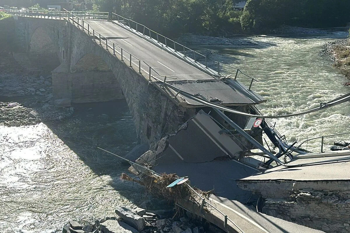 Unwetter in den Kantonen Tessin und Wallis - Mehrere Armeeangehörige im Einsatz 