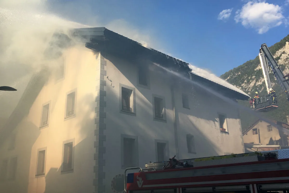 Brämis VS - Brand in Wohnhaus ausgebrochen