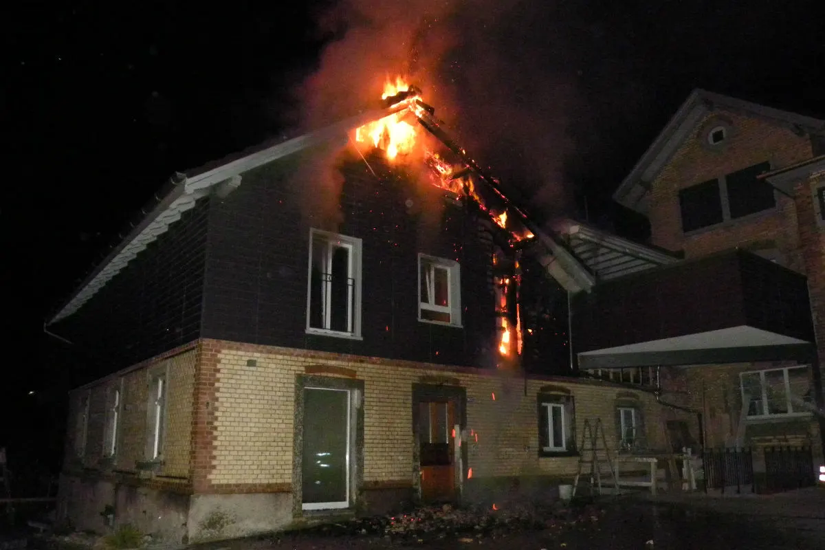 Neukirch TG - Brand während Nacht in Wohnhaus 