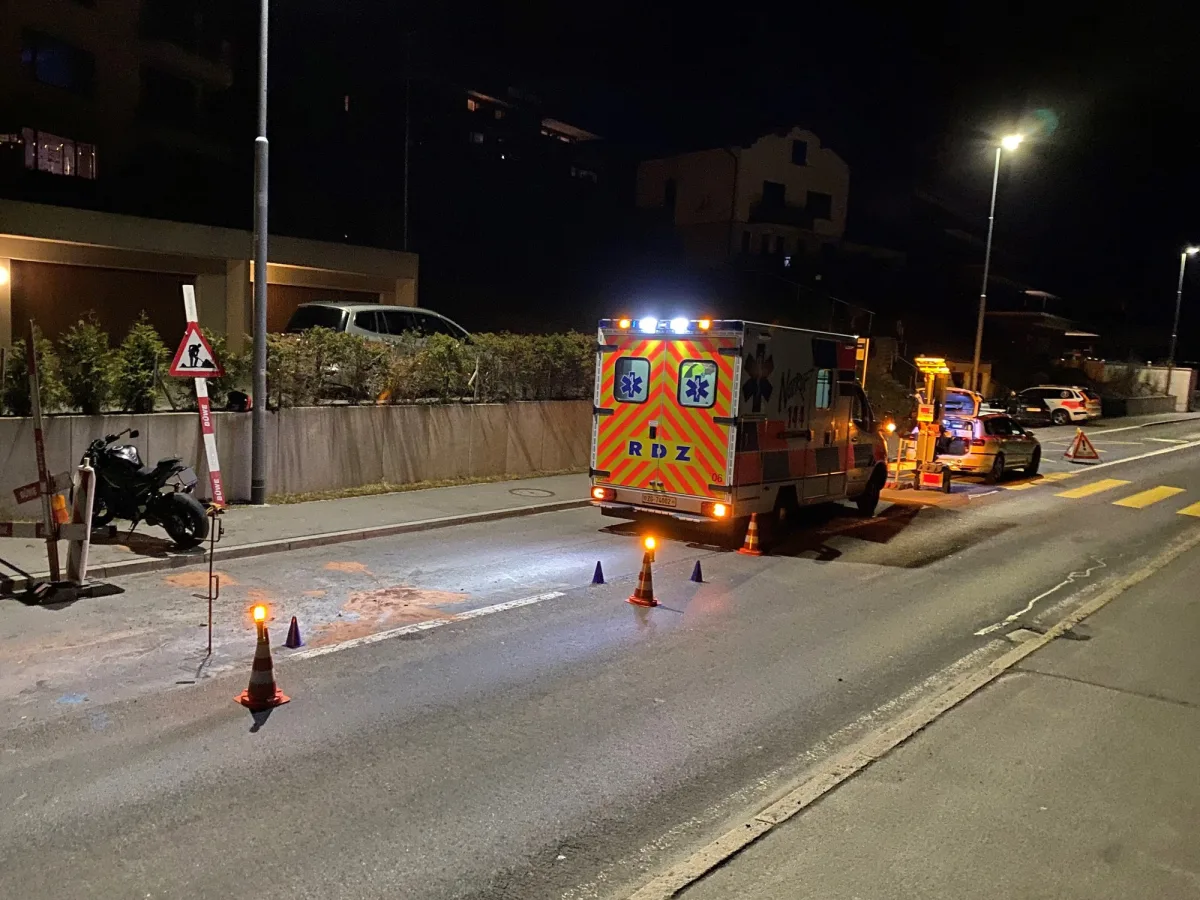 Oberägeri ZG: Motorradfahrer bei Selbstunfall verletzt