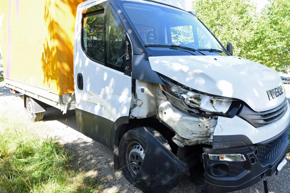 Zeugenaufruf aus Hochdorf LU - Ausweichmanöver führt zu Unfall
