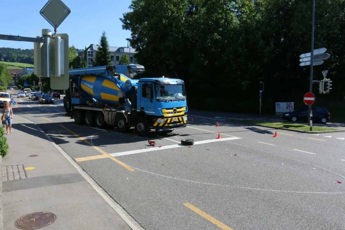 St. Gallen SG - Totalschaden nach Crash