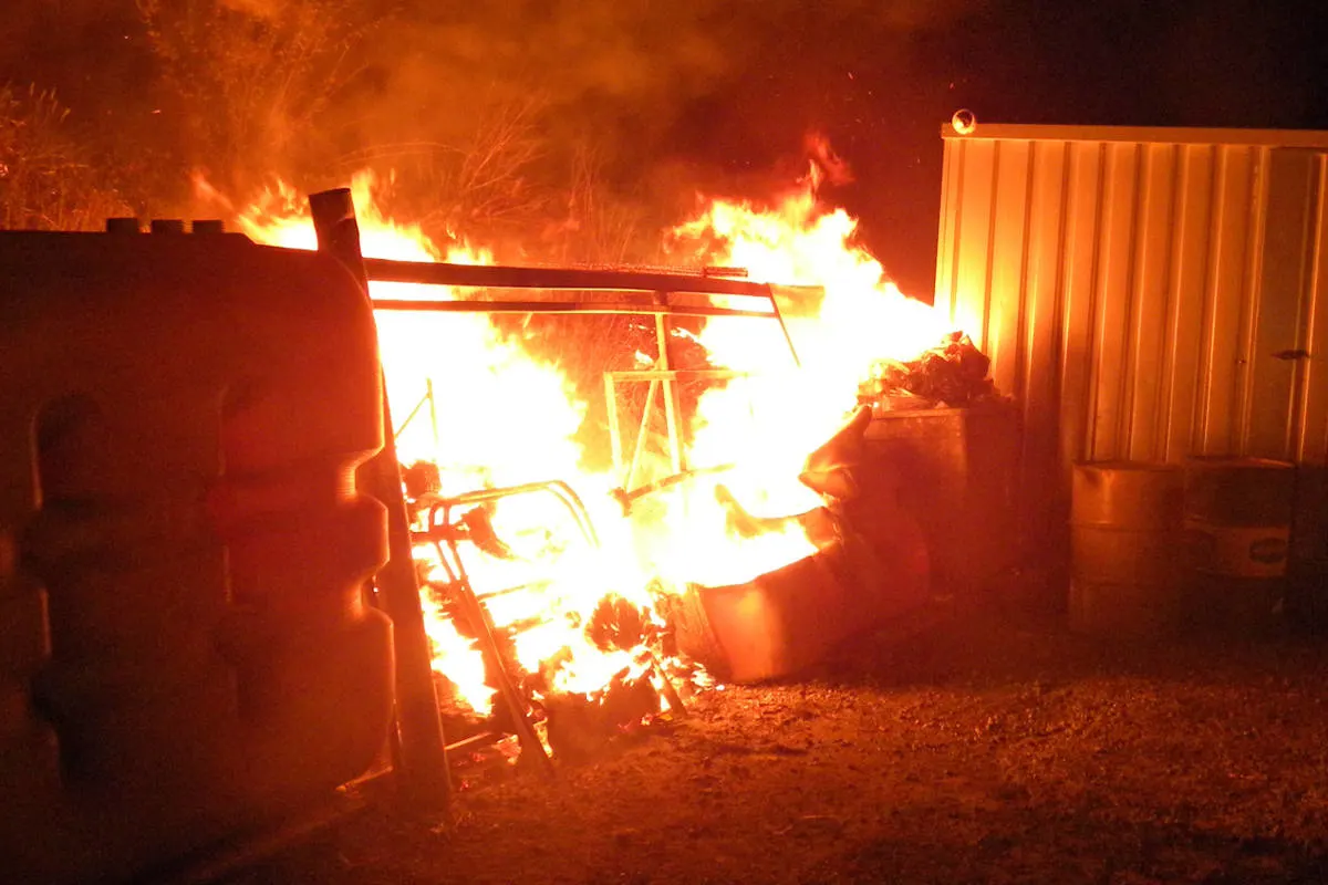 Steinebrunn TG - Brand eines Abfallcontainers