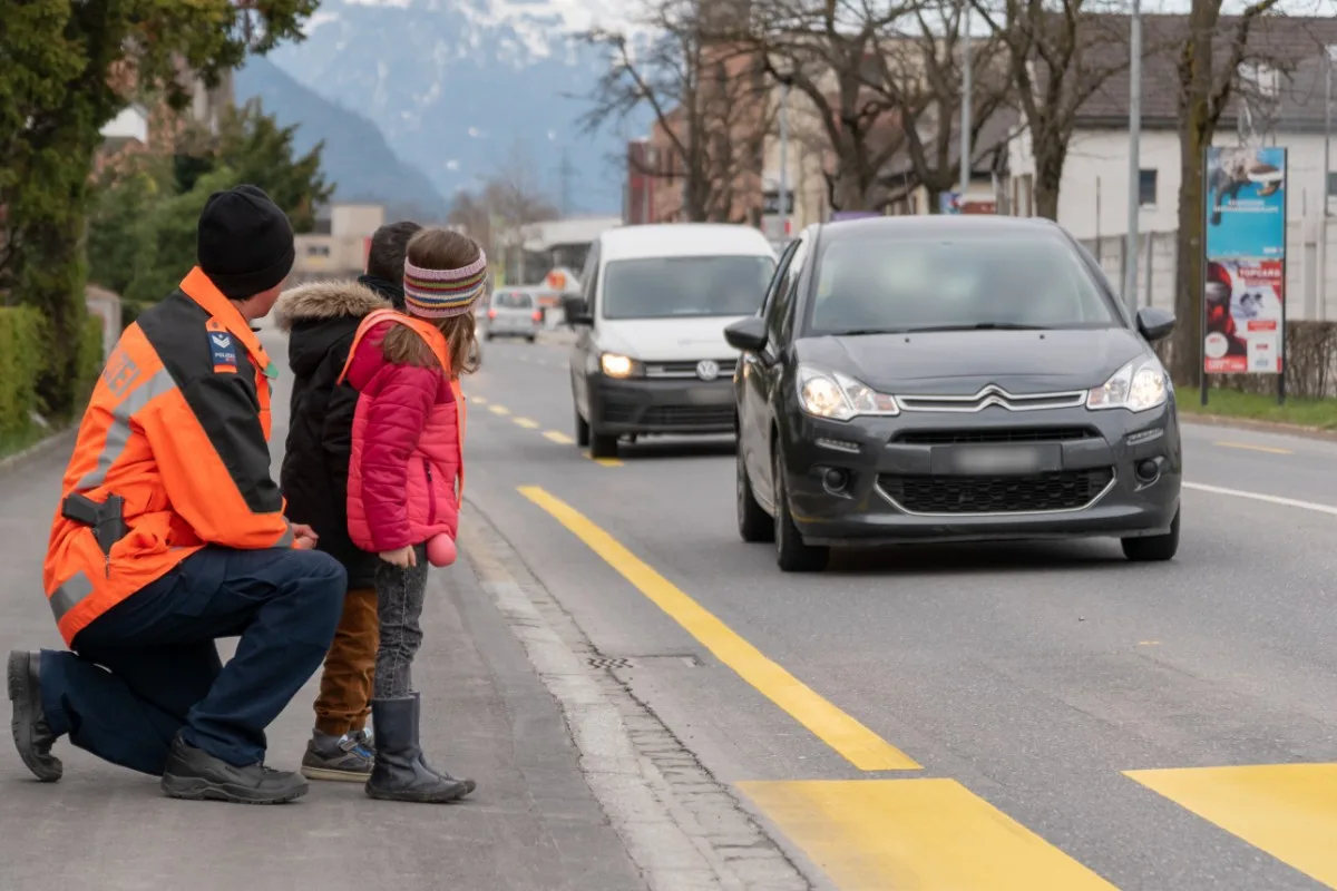 Chur GR - Intensive Verkehrskontrollen zum Schulbeginn