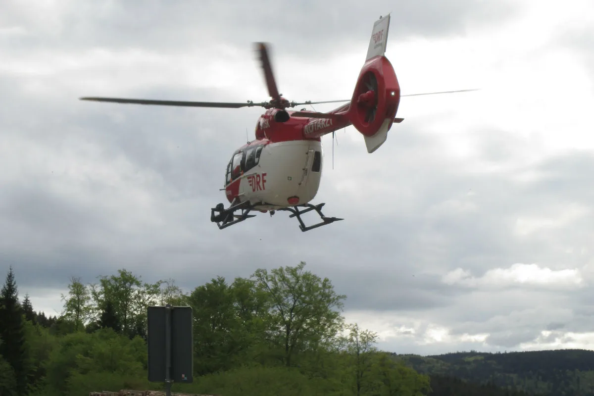 Selbstunfall mit schwerverletztem Motorradfahrer