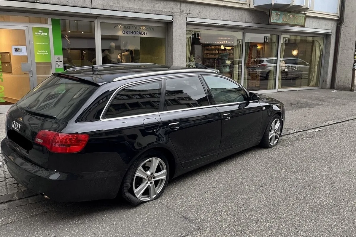 Stadt Schaffhausen – Zeugen nach Verkehrsunfall gesucht